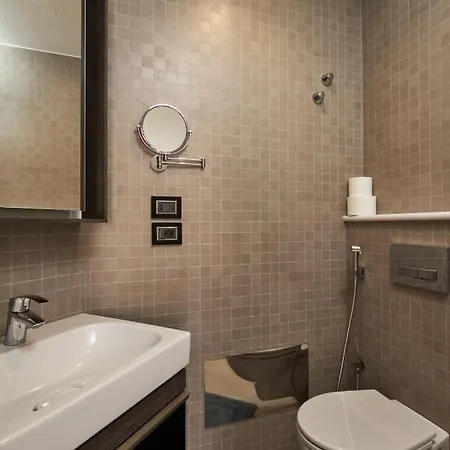 Hotel Corvaja *
