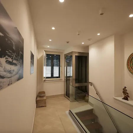 Corvaja 타오르미나